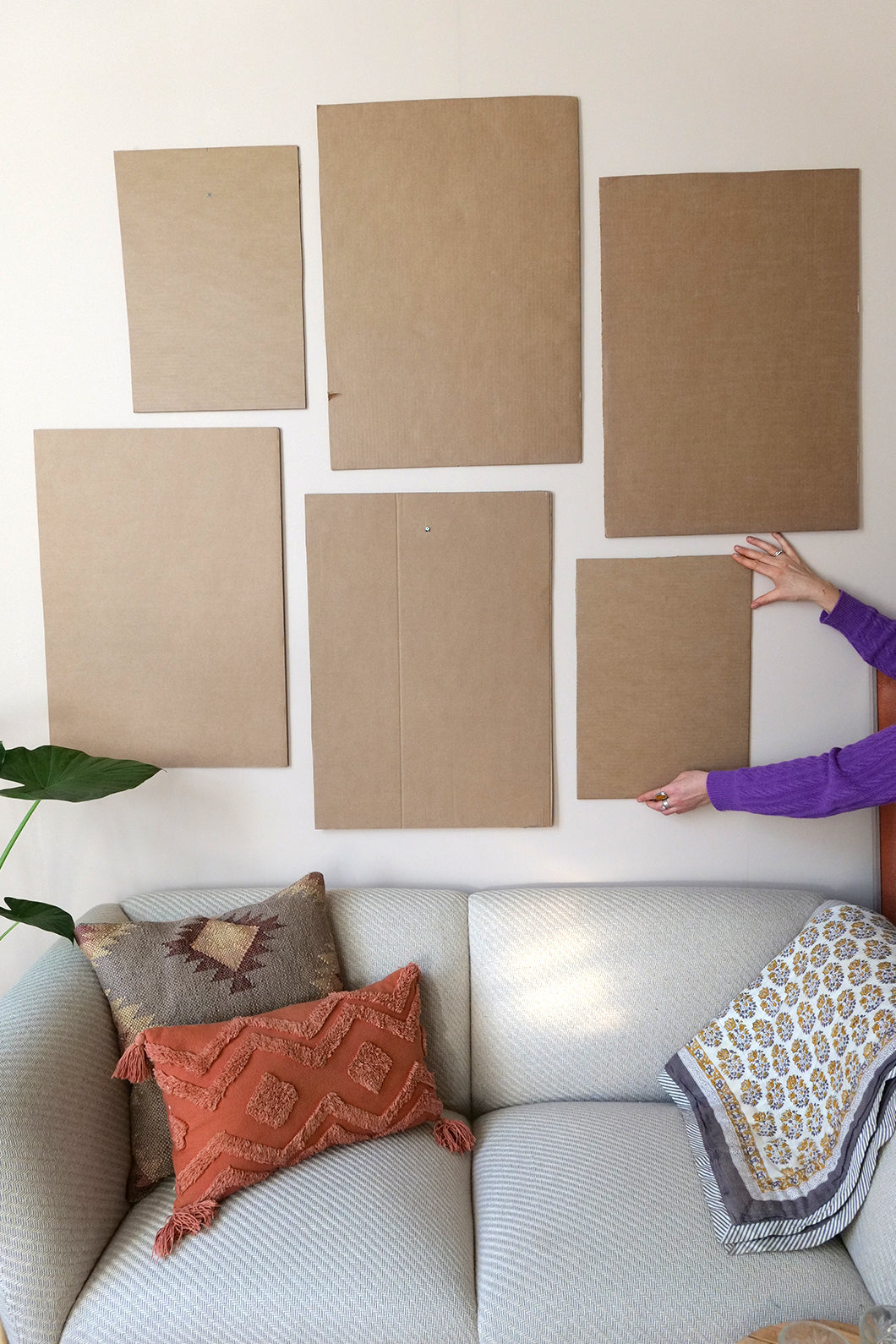 How to hang a gallery wall in 5 steps